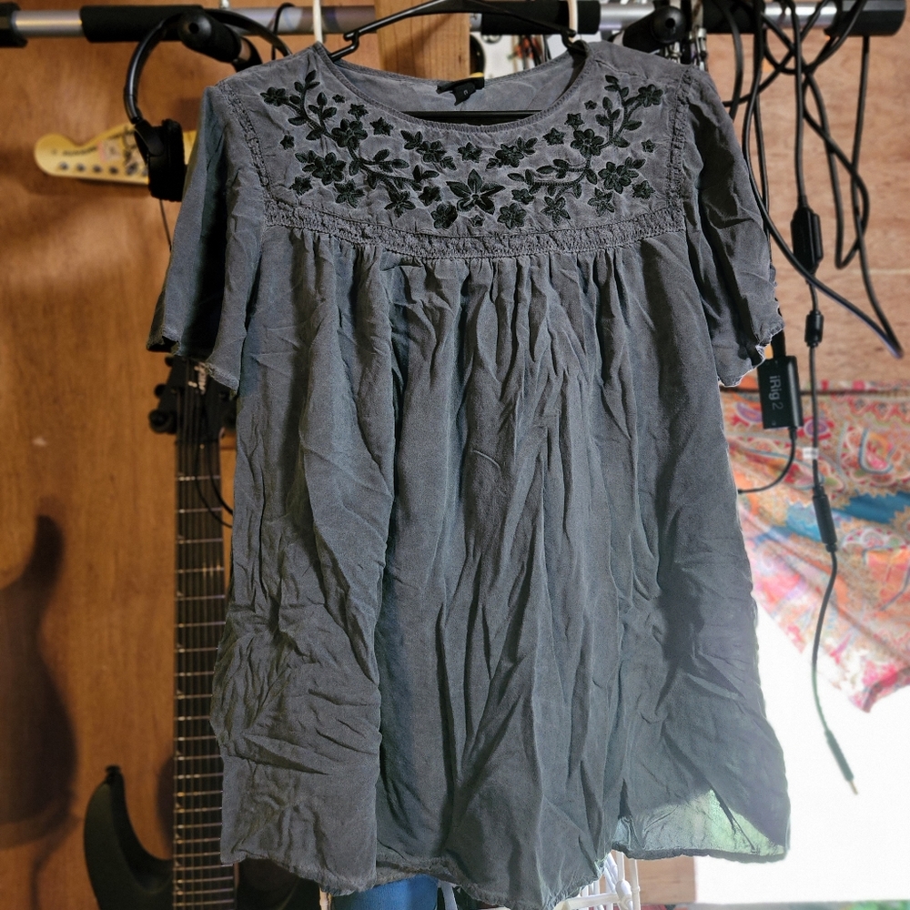 Torrid floral blouse